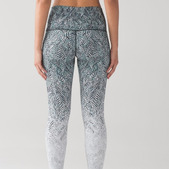 lululemon athletica Pants - 🏞 Lululemon Wunder Under pant